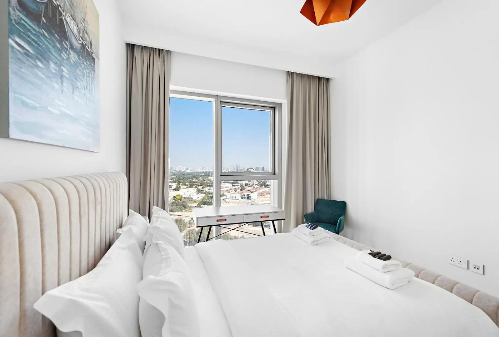 Modern And Classic 1Bdr In Downtown Views-14 Dubai 0*,