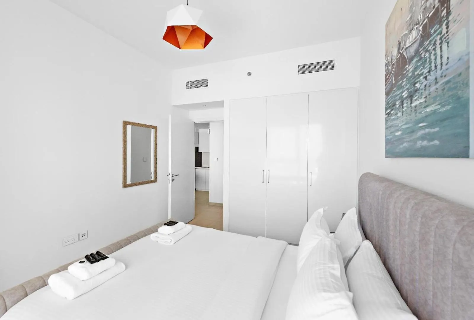 Modern And Classic 1Bdr In Downtown Views-14 Dubai United Arab Emirates